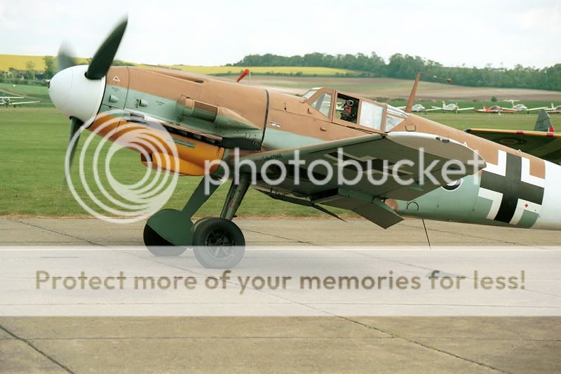 http://img13.photobucket.com/albums/v37/GarethHorne/LSIII%20scans/Duxford%20VE%20Show%201995/1.jpg