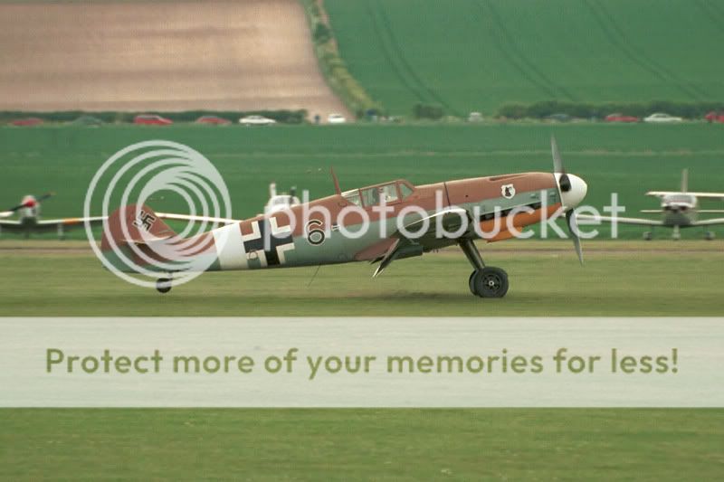http://img13.photobucket.com/albums/v37/GarethHorne/LSIII%20scans/Duxford%20VE%20Show%201995/10.jpg